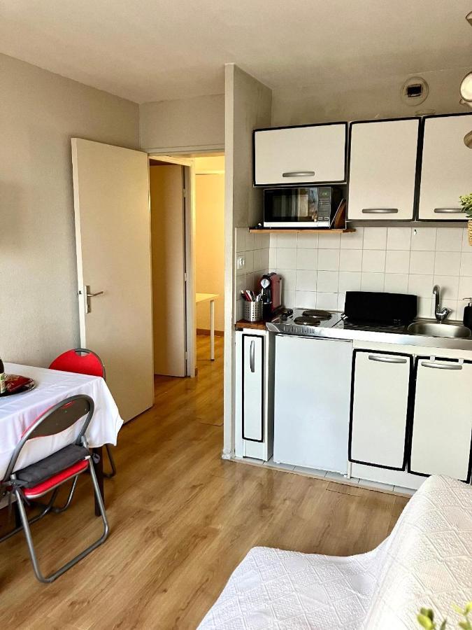 Appartement 2 Pieces En Etage Eleve, Centre-Ville Au Calme, Petite Vue Mer Nizza Kültér fotó